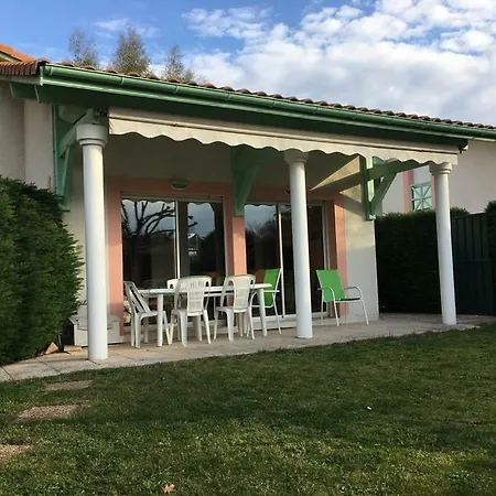 Two Bedroom With Garden شقة بيسكاروس