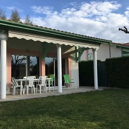 Two Bedroom With Garden شقة بيسكاروس