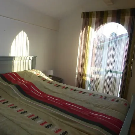 شقة Two Bedroom With Garden
